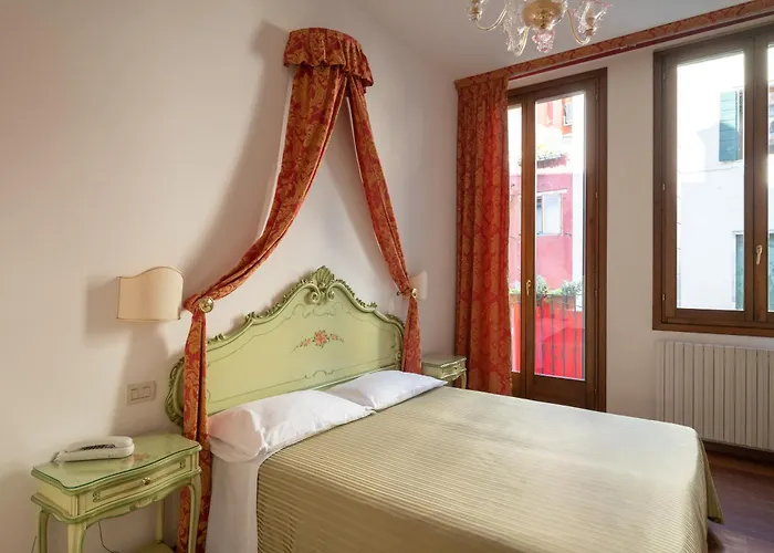 Hotel al Sotoportego